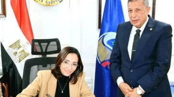 بنسبة نجاح 74.6%.. محافظ البحيرة يعتمد نتيجة الشهادة الإعدادية لطلاب المحافظة